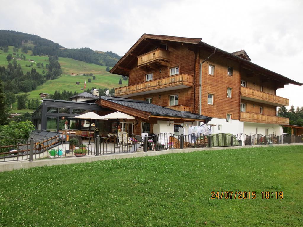 Hotel-Pension Heike Kitzbühel Exterior foto